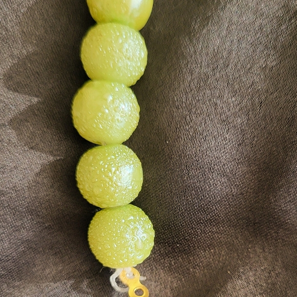 Vintage Fine Arts Beaded Tapestry Frame Handbag – Made in Hong Kong - Picture 5 of 8